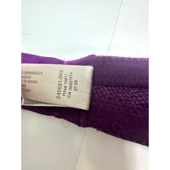 Victoria Secret Very Sexy Deep Plum Lace Push up Bra Size 34D - Picture 6 of 10